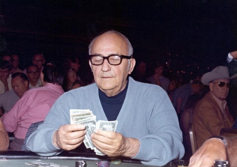 Johny Moss là cái tên chơi Poker nổi trội những năm 1970 - 1980